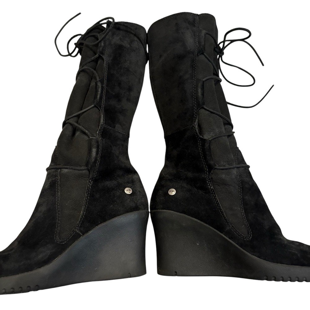 UGG Australia Elsey Black Suede Lace Up Wedge
Winter Boots 5596, Sz 7 - Picture 9 of 16